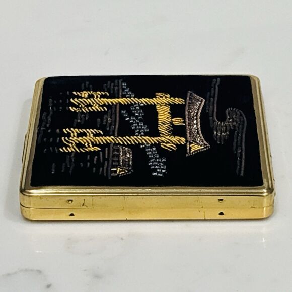 Vintage Compact Mirror Japan Black Velvet Beaded Gold Tone New Light - Picture 8 of 16